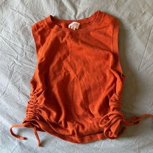 Le Lis Orange Tank